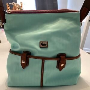 Brand New Dooney and Bourke Wayfarer Sac with Pouch in Light Aqua